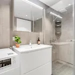 Arctic Supreme Luxe L Heated Balcony L Free Parking *