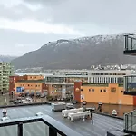 Arctic Supreme Luxe L Heated Balcony L Free Parking アパート