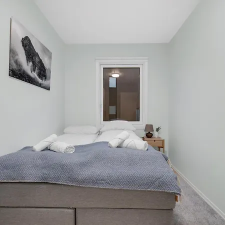 Arctic Supreme Luxe L Heated Balcony L Free Parking