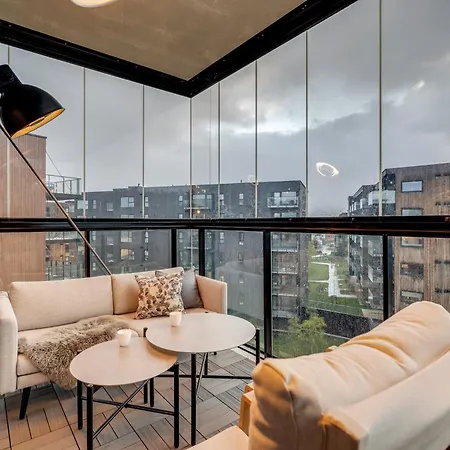 Arctic Supreme Luxe L Heated Balcony L Free Parking Leilighet *