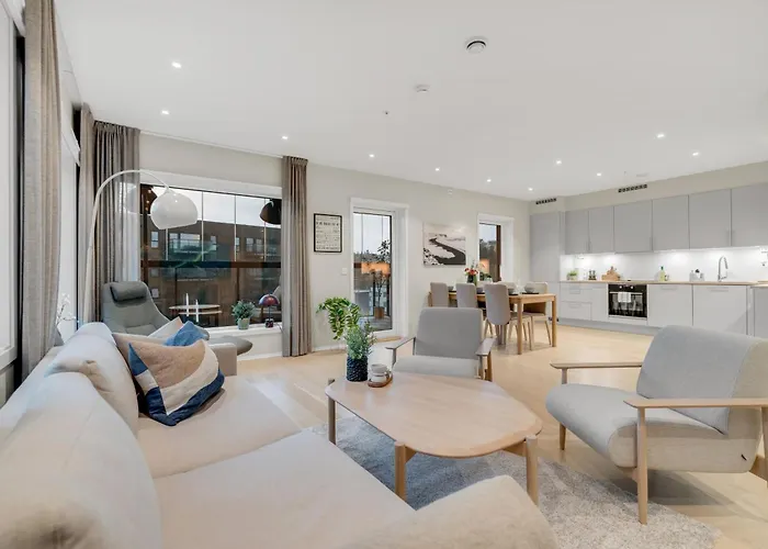 Arctic Supreme Luxe L Heated Balcony L Free Parking トロムソ