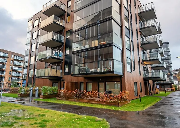 Arctic Supreme Luxe L Heated Balcony L Free Parking